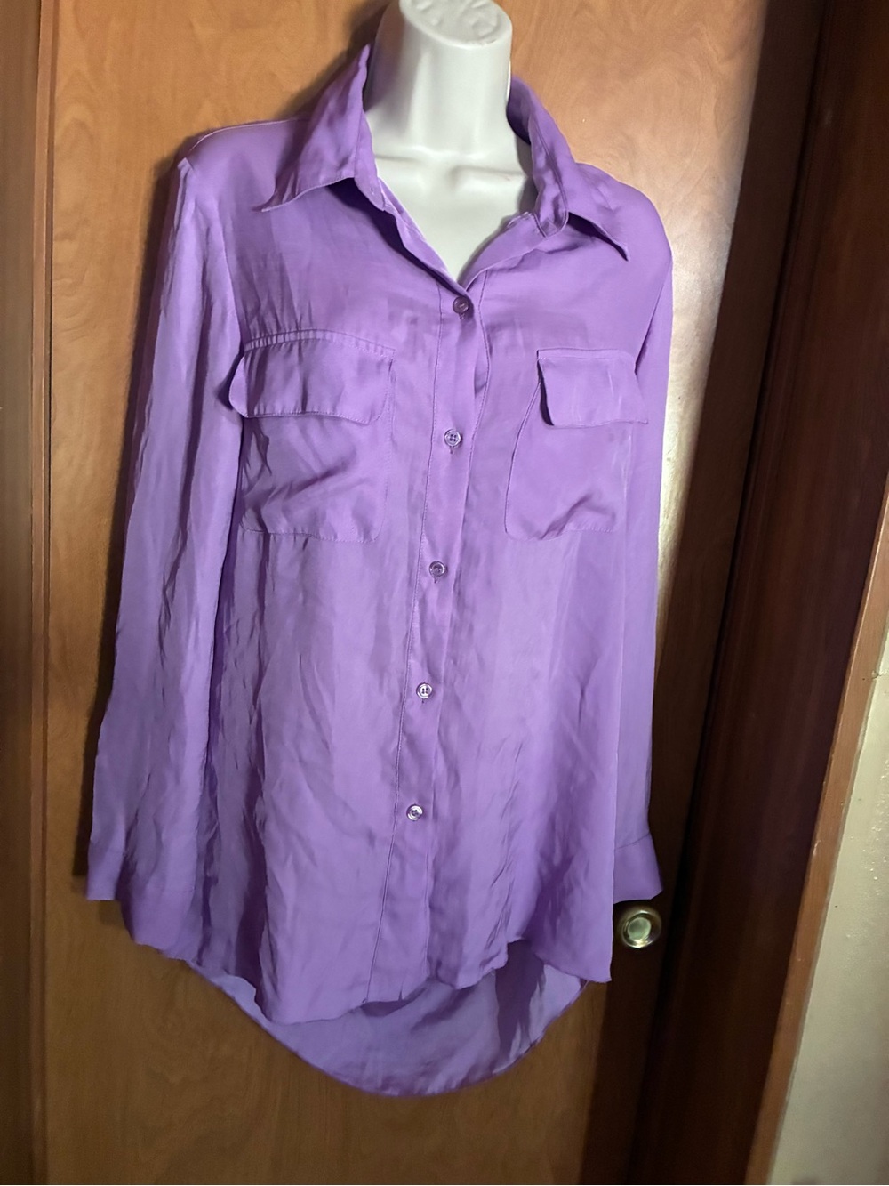Women's Lavender Button-Up Long Sleeve Shirt